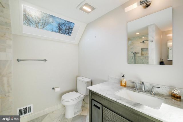 11411 ROLLING HOUSE RD, Rockville, MD 20852