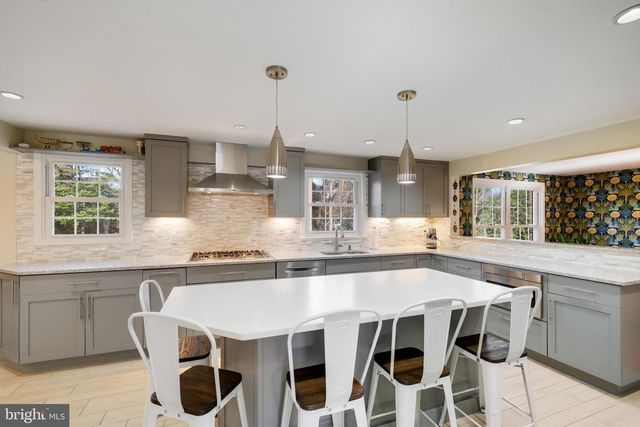 11411 ROLLING HOUSE RD, Rockville, MD 20852