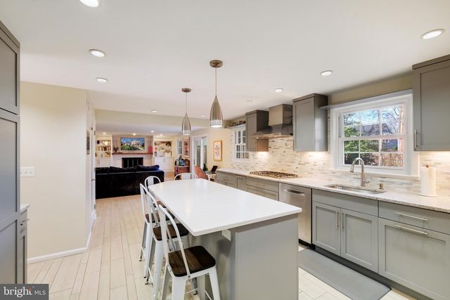 11411 ROLLING HOUSE RD, Rockville, MD 20852