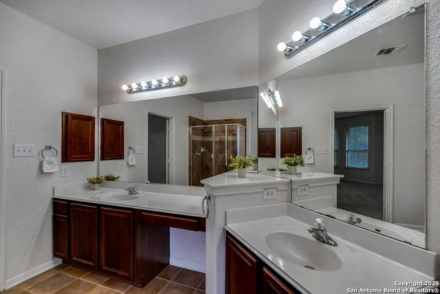 1934 Oak Flat Rd, San Antonio, TX 78251