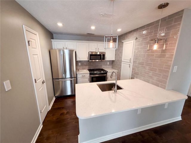 2090 River Heights Walk SE, Marietta, GA 30067
