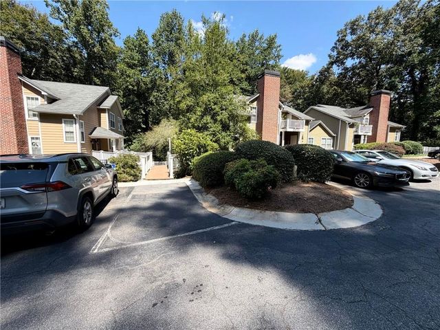 2090 River Heights Walk SE, Marietta, GA 30067