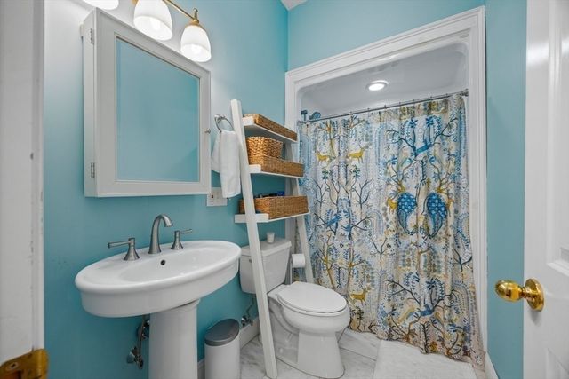 166 Salem Street, North Andover, MA 01845