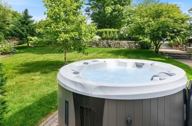 166 Salem Street, North Andover, MA 01845