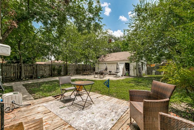 514 Donaldson, San Antonio, TX 78201