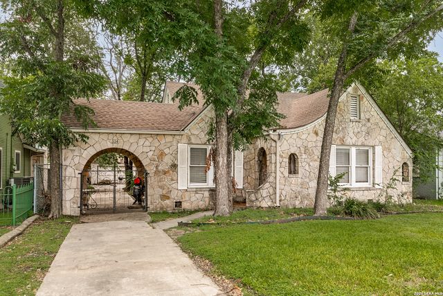 514 Donaldson, San Antonio, TX 78201