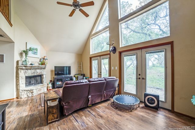 3355 County Road 265, Mico, TX 78056