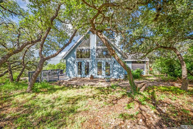 3355 County Road 265, Mico, TX 78056