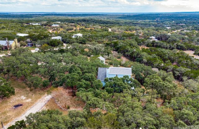 3355 County Road 265, Mico, TX 78056