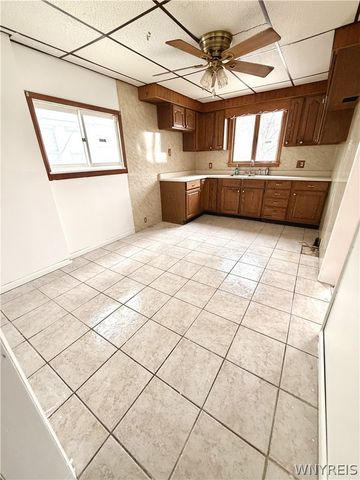 1847 Weston Avenue, Niagara Falls, NY 14305