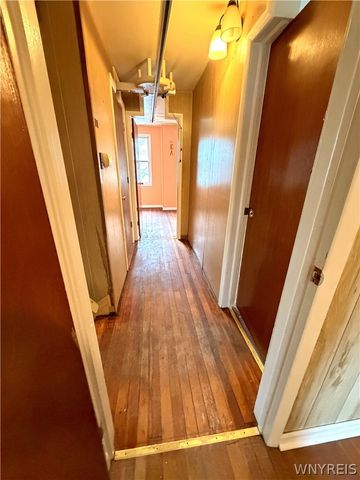 1847 Weston Avenue, Niagara Falls, NY 14305