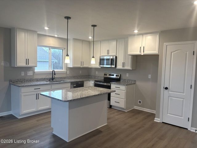 721 Learning Ridge, Shelbyville, KY 40065