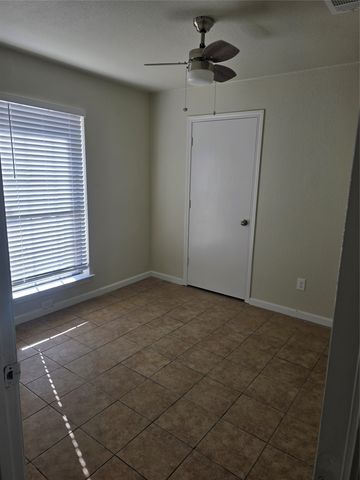 7313 Seascape Drive, Rowlett, TX 75088