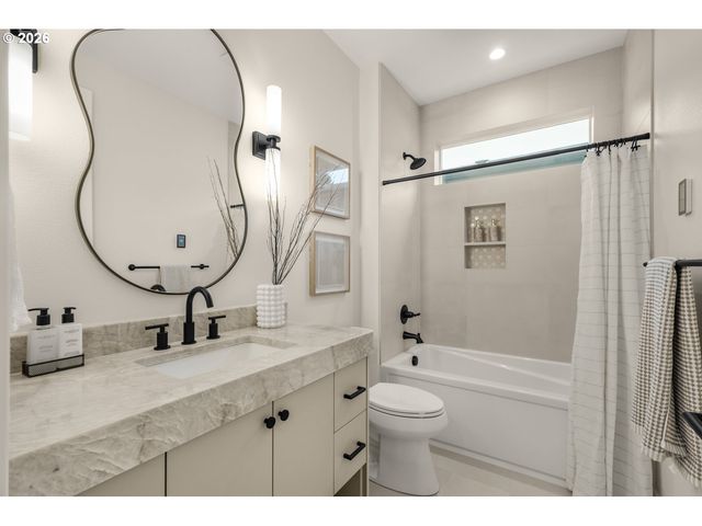 12309 Ne 66TH Ct, Vancouver, WA 98686