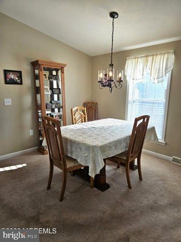 48 FORT LEE DR, Manahawkin, NJ 08050