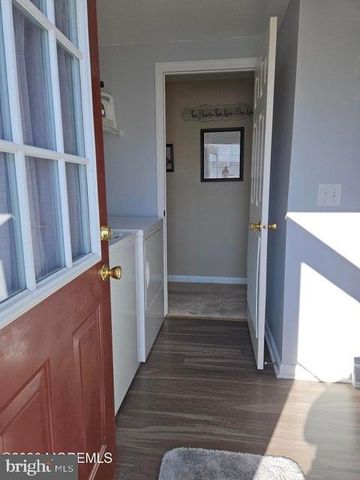 48 FORT LEE DR, Manahawkin, NJ 08050