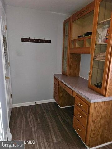 48 FORT LEE DR, Manahawkin, NJ 08050