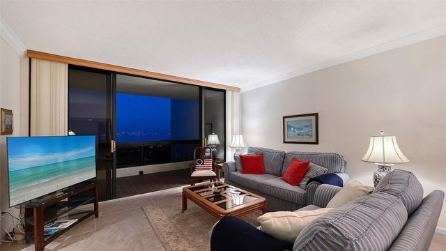 1932 HARBOURSIDE DRIVE 254, Longboat Key, FL 34228