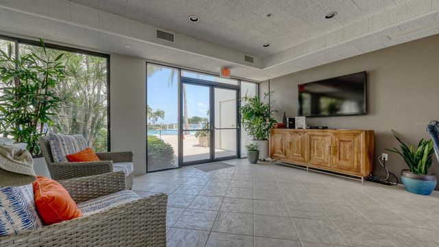 1932 HARBOURSIDE DRIVE 254, Longboat Key, FL 34228