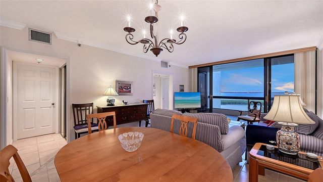 1932 HARBOURSIDE DRIVE 254, Longboat Key, FL 34228