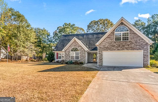 137 DODGEN PLACE Drive, Hampton, GA 30228