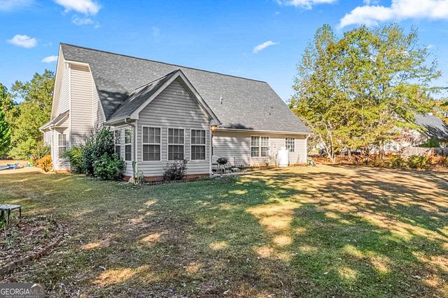 137 DODGEN PLACE Drive, Hampton, GA 30228