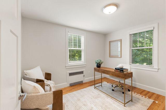 11 Stratham Rd, Lexington, MA 02421