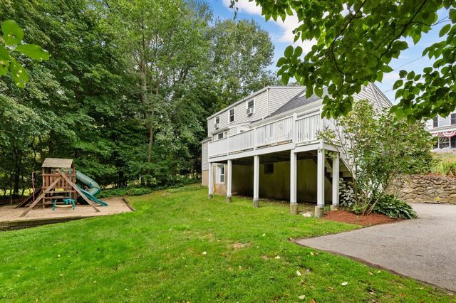 11 Stratham Rd, Lexington, MA 02421