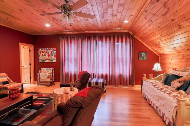 73 Brentwood Court, Sautee Nacoochee, GA 30571