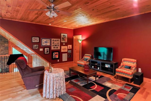 73 Brentwood Court, Sautee Nacoochee, GA 30571