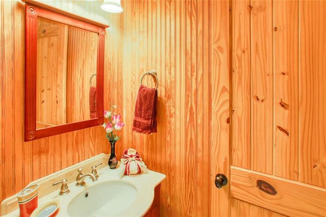 73 Brentwood Court, Sautee Nacoochee, GA 30571