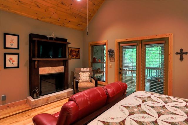 73 Brentwood Court, Sautee Nacoochee, GA 30571