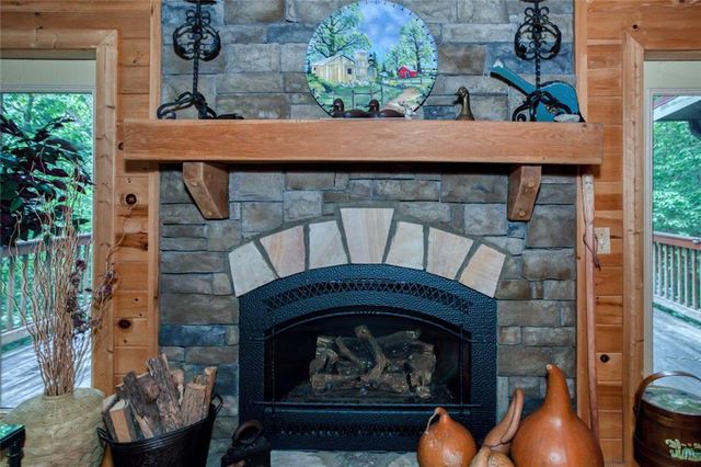 73 Brentwood Court, Sautee Nacoochee, GA 30571