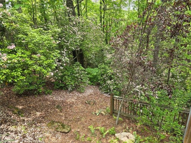 73 Brentwood Court, Sautee Nacoochee, GA 30571