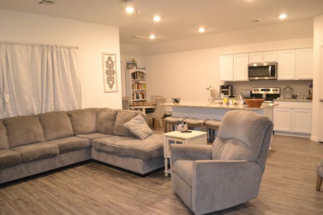 258 Darwen Drive, Raceland, LA 70394