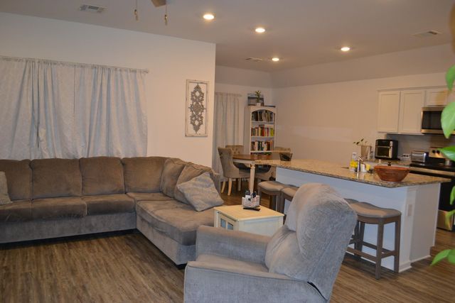 258 Darwen Drive, Raceland, LA 70394