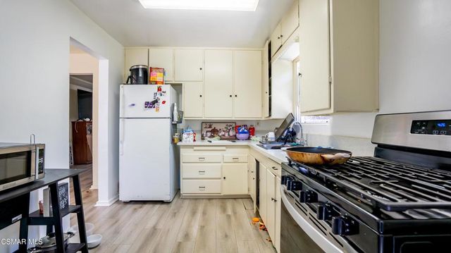 605 Lincoln Avenue, Bakersfield, CA 93308