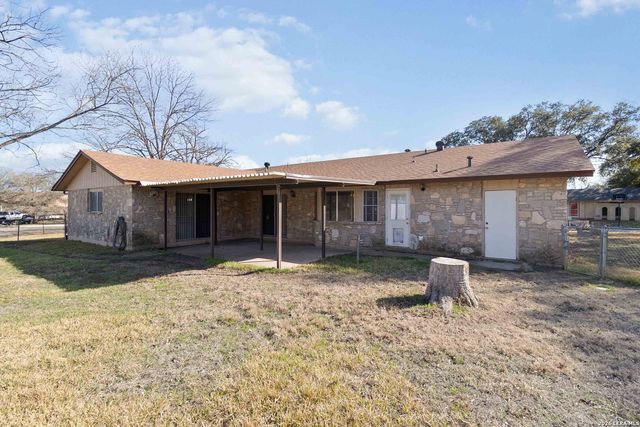 204 Norris Dr W, Converse, TX 78109