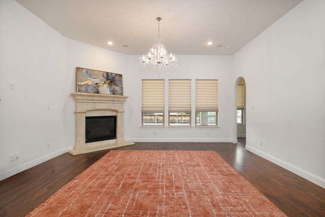 342 Park Hill Lane, Grapevine, TX 76051