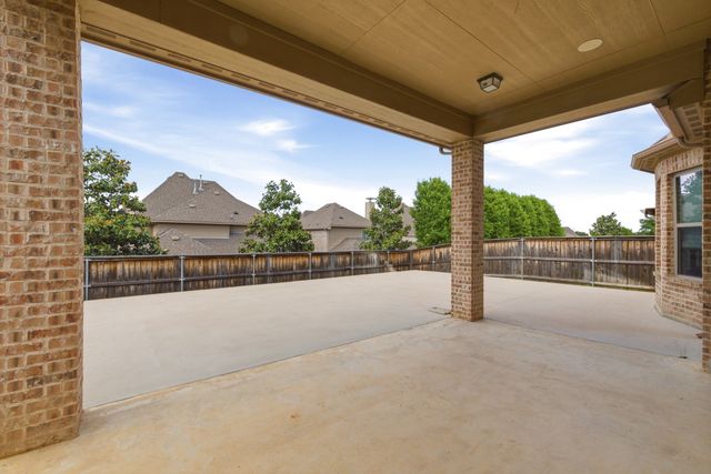 342 Park Hill Lane, Grapevine, TX 76051