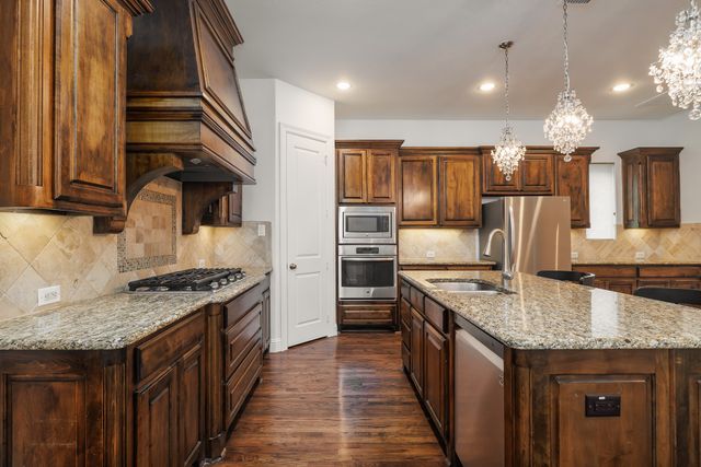 342 Park Hill Lane, Grapevine, TX 76051