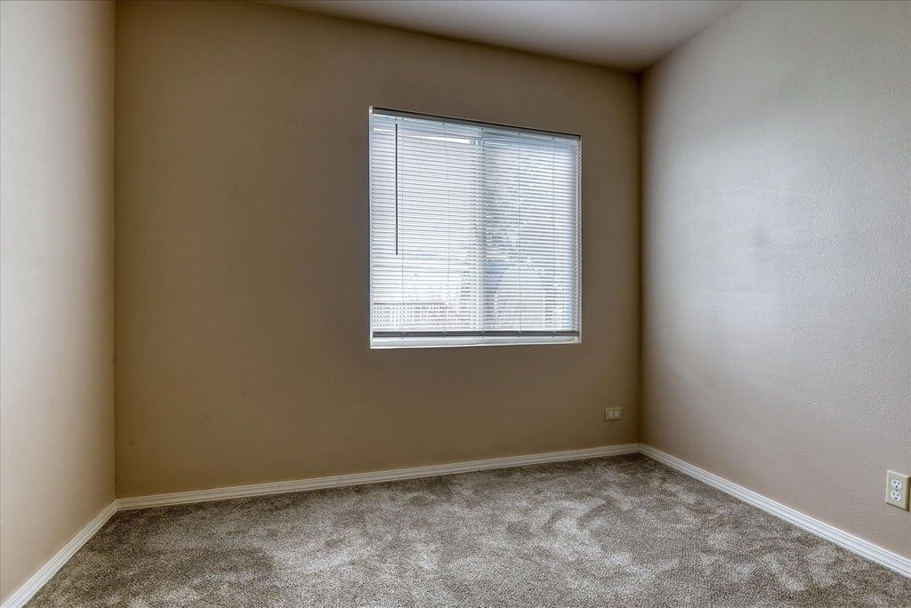 2201 N Craig Rd, Spokane, WA 99224 photo 9