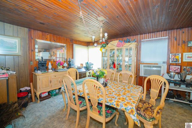 1119 Rowlett Trail, Murray, KY 42071