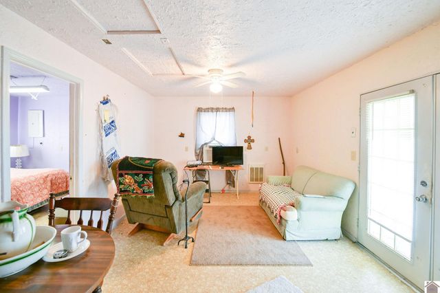 1119 Rowlett Trail, Murray, KY 42071
