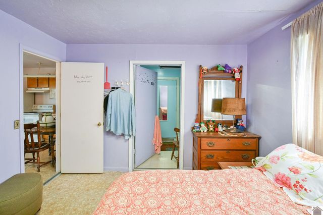 1119 Rowlett Trail, Murray, KY 42071