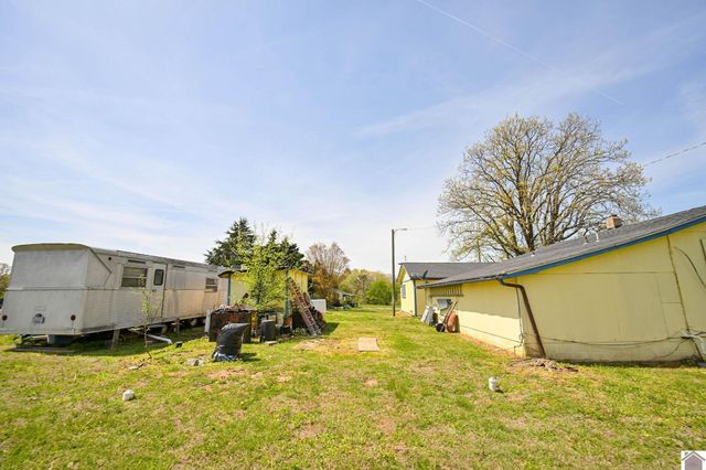 1119 Rowlett Trail, Murray, KY 42071