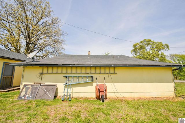 1119 Rowlett Trail, Murray, KY 42071