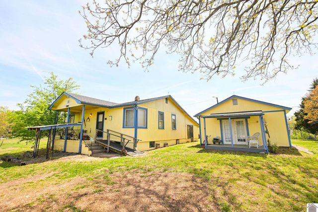 1119 Rowlett Trail, Murray, KY 42071