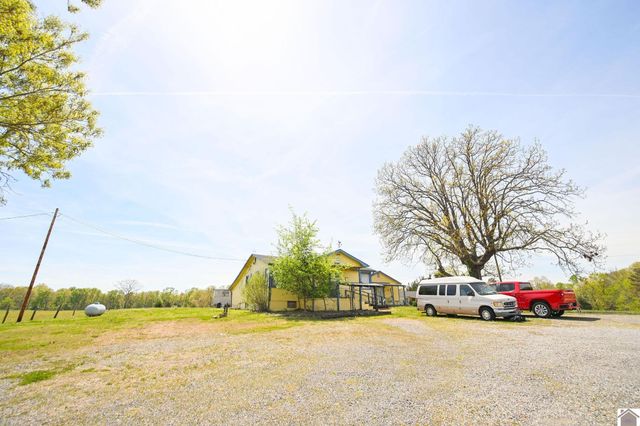 1119 Rowlett Trail, Murray, KY 42071