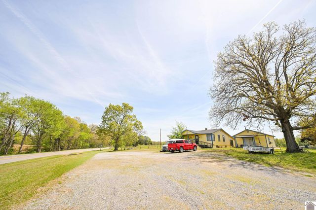 1119 Rowlett Trail, Murray, KY 42071